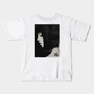 The subtlety of darkness Kids T-Shirt
